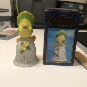New Sorrento Porcelain Collection Bell Tan Bird with Green